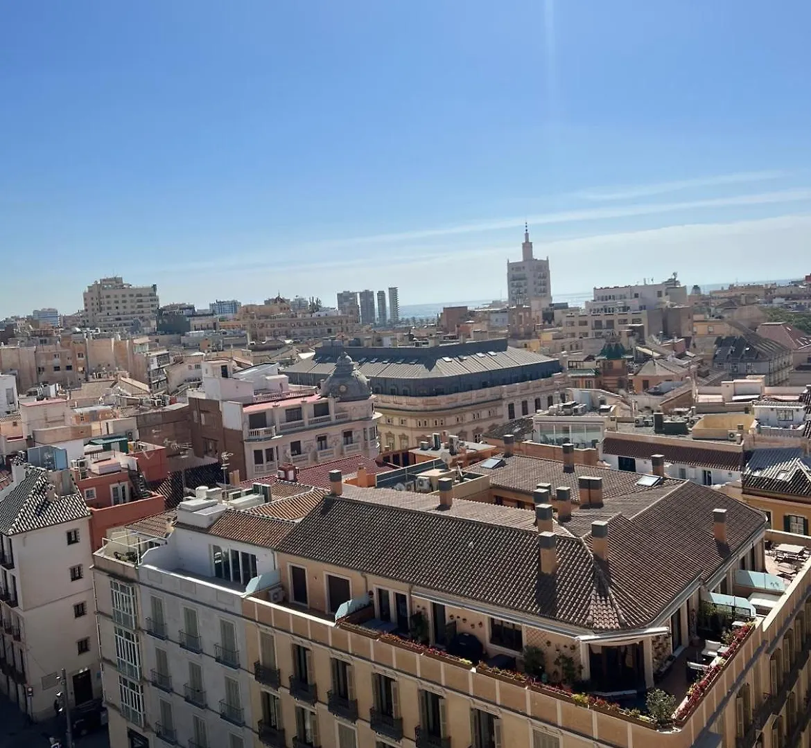 Amazing Tower Of Malaga kontakter